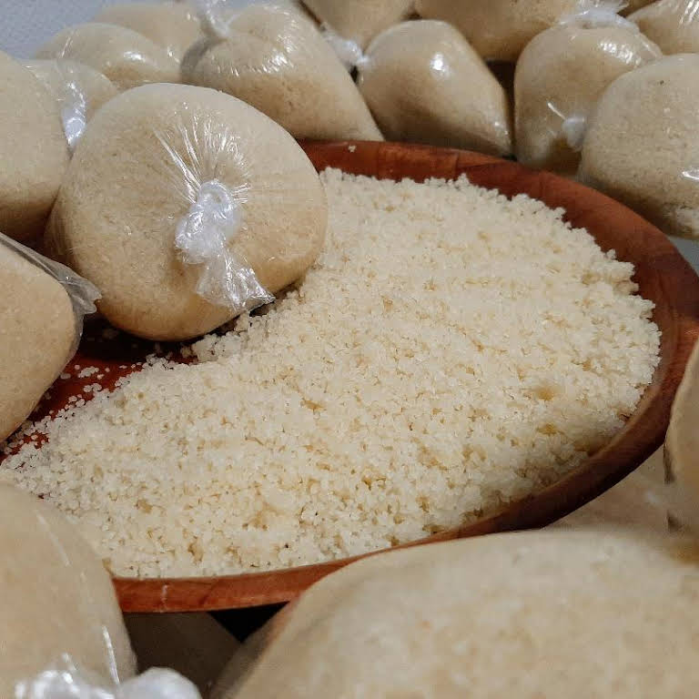 ATIÉKÉ (semoule de manioc ivoirienne)