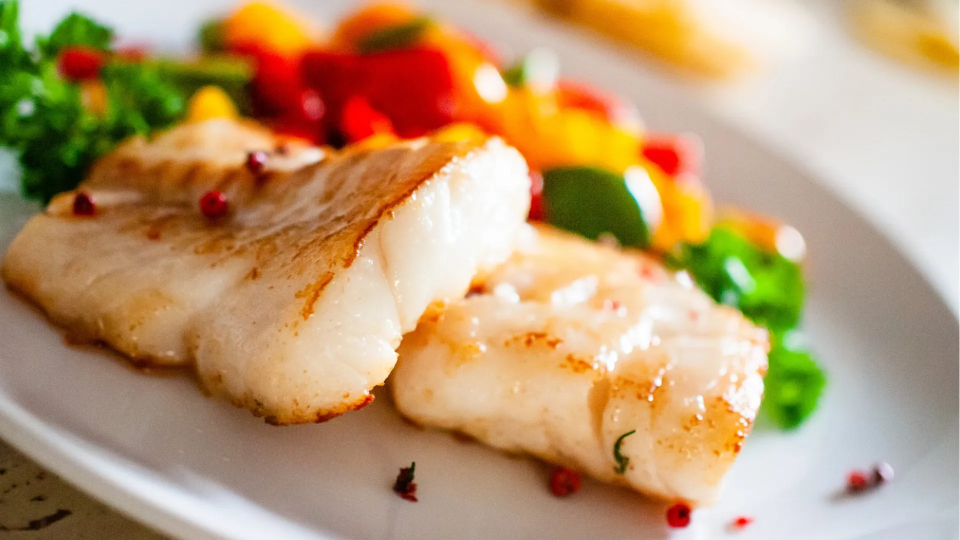 MAKAYABU + ACCOMPAGNEMENT (morue aux 3 poivrons)